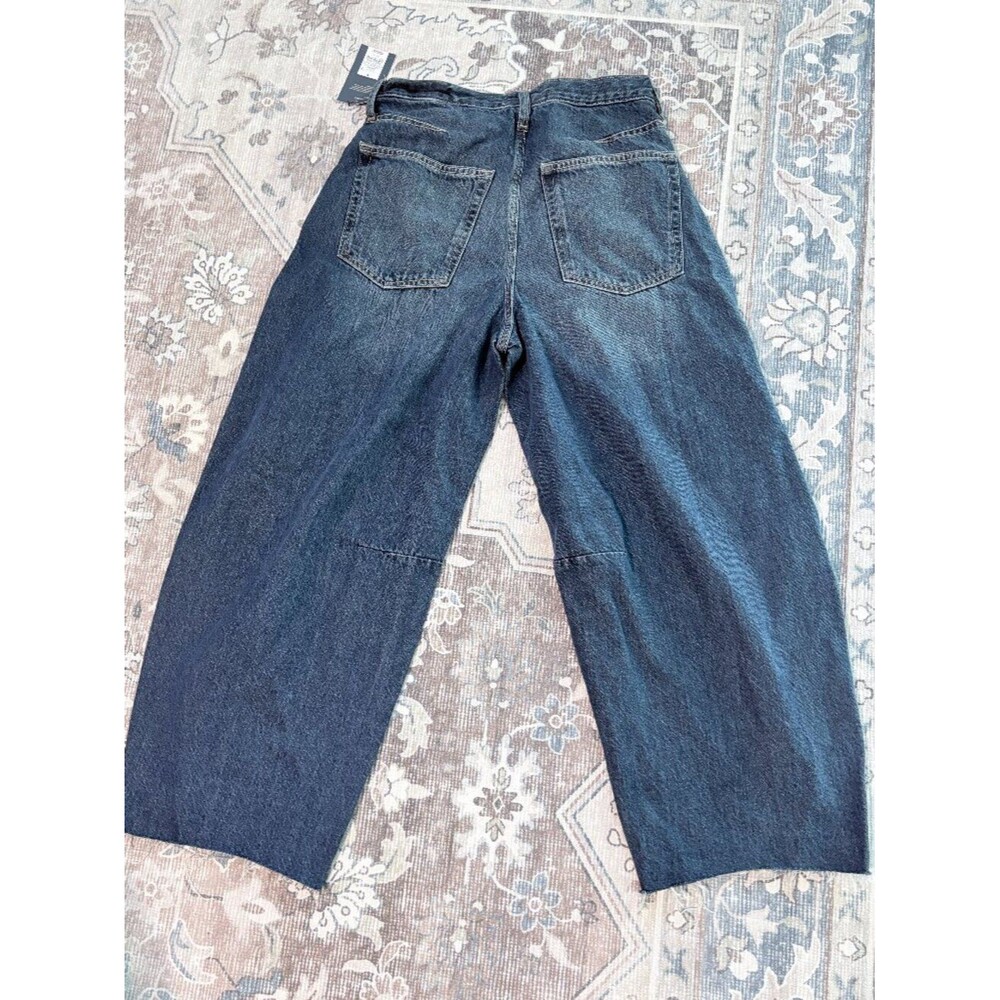 NWT Universal Thread Curved Leg Barrel Jeans High Rise Crop Ankle Size 4 - Picture 2 of 12